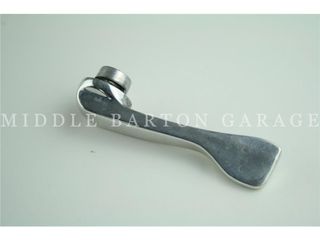 DOOR OPENER-INNER 600D ALLOY RH	
